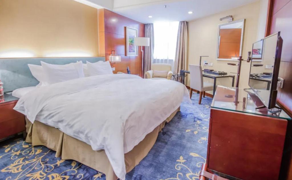 Linyi Blue Horizon Intenational Hotel Екстер'єр фото