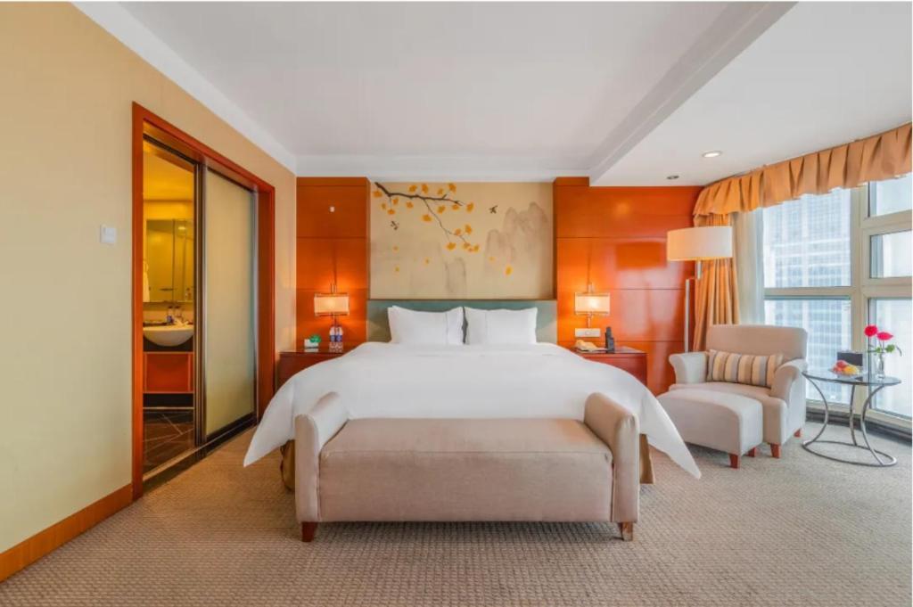 Linyi Blue Horizon Intenational Hotel Екстер'єр фото