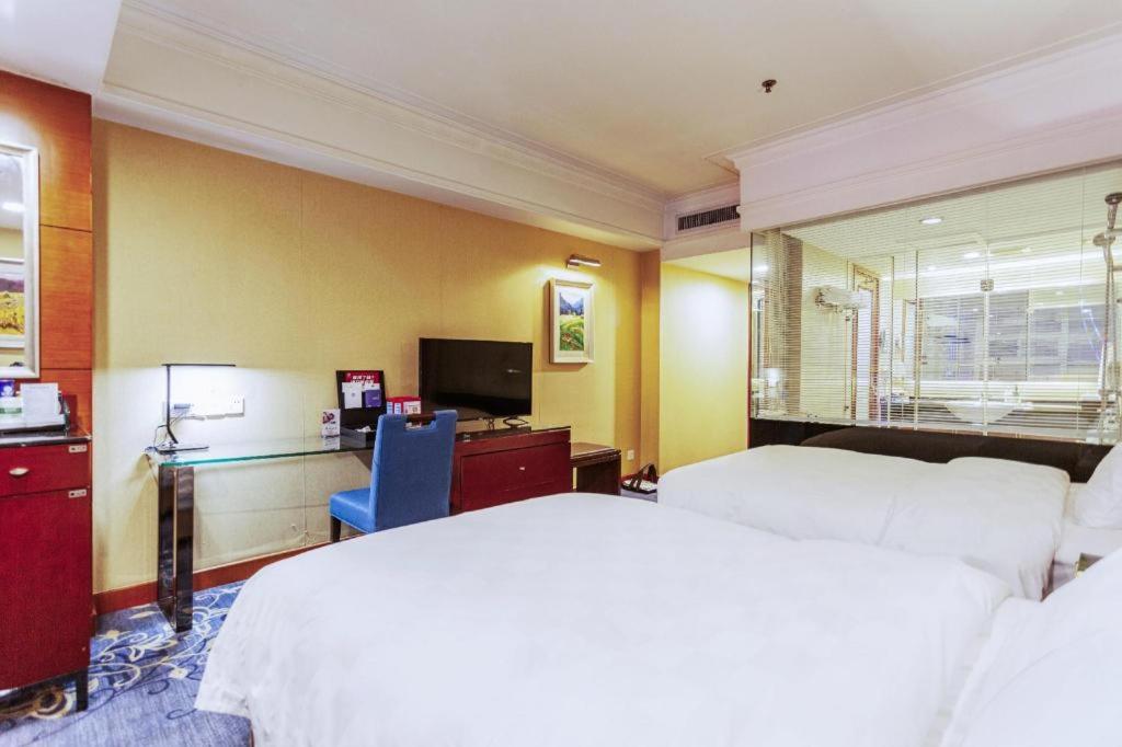 Linyi Blue Horizon Intenational Hotel Екстер'єр фото