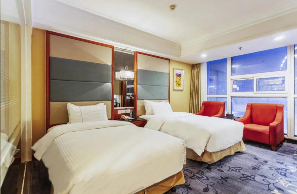 Linyi Blue Horizon Intenational Hotel Екстер'єр фото