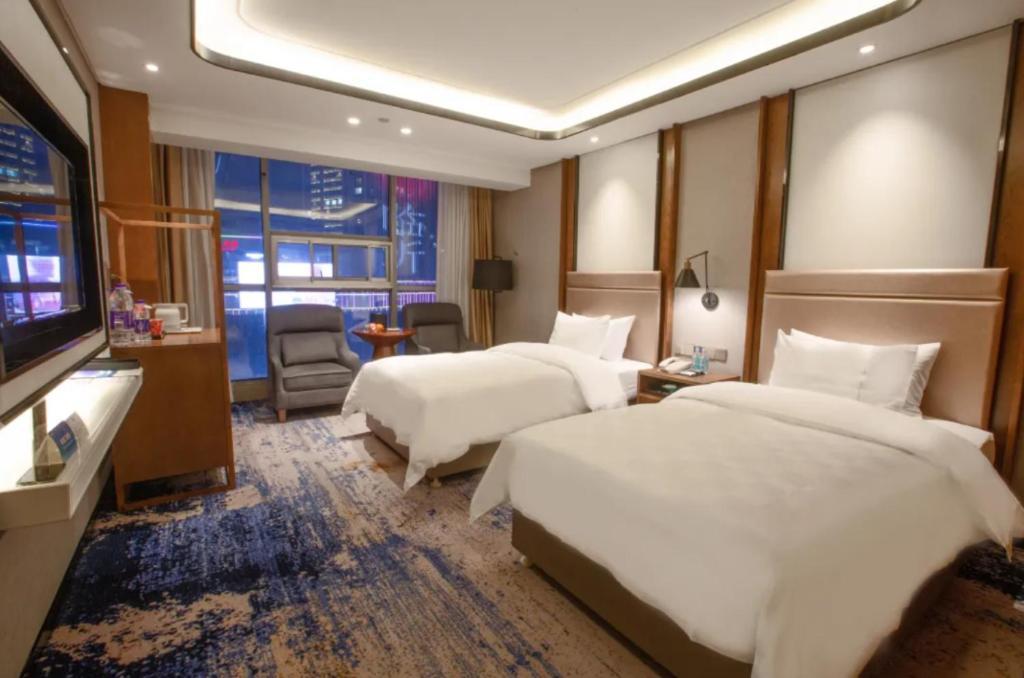 Linyi Blue Horizon Intenational Hotel Екстер'єр фото